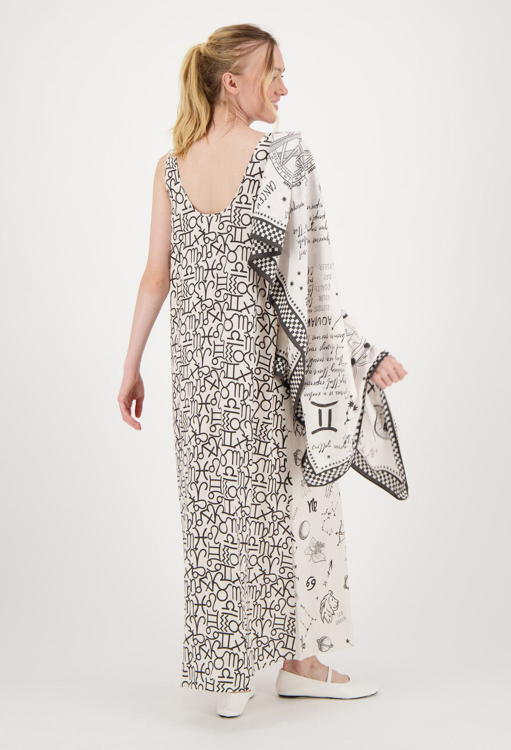 Me369 Alison Sleeveless Dress zodiac