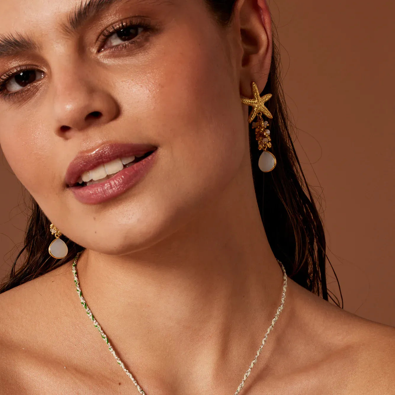 Andrea Earrings White