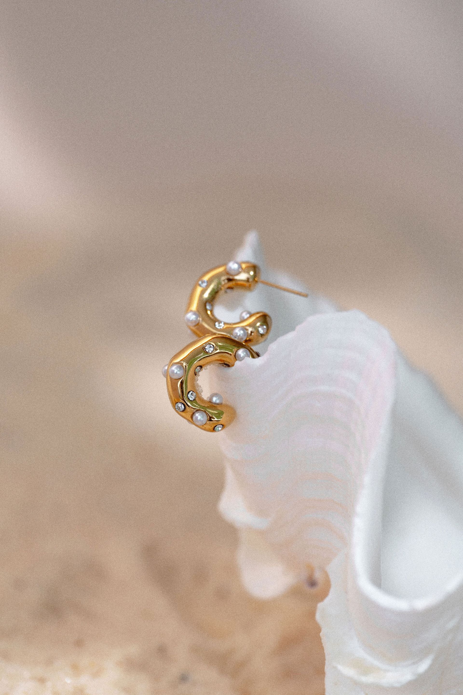 Dune Hoop Earrings