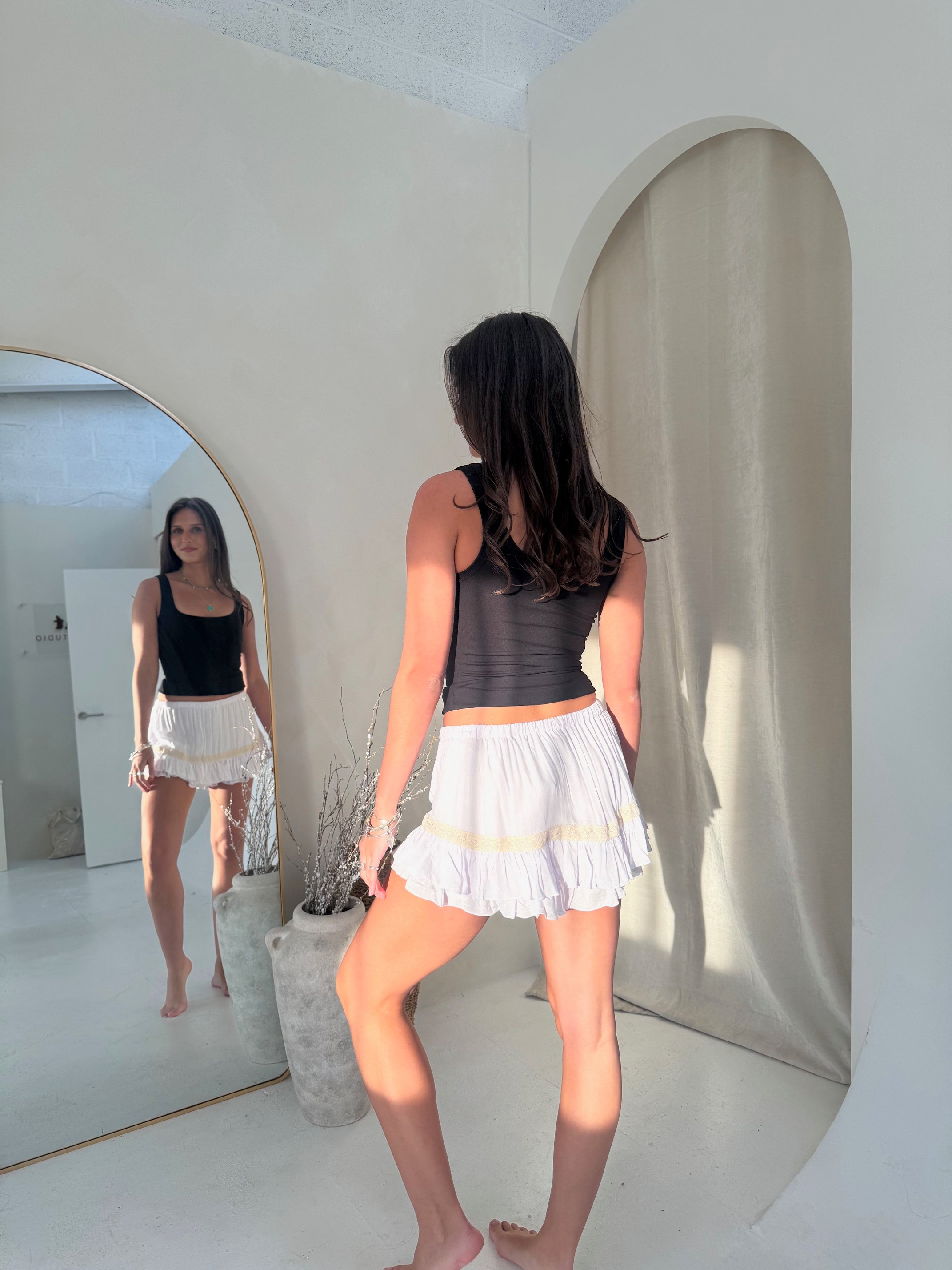 Pampita Island Lici Skort Light White