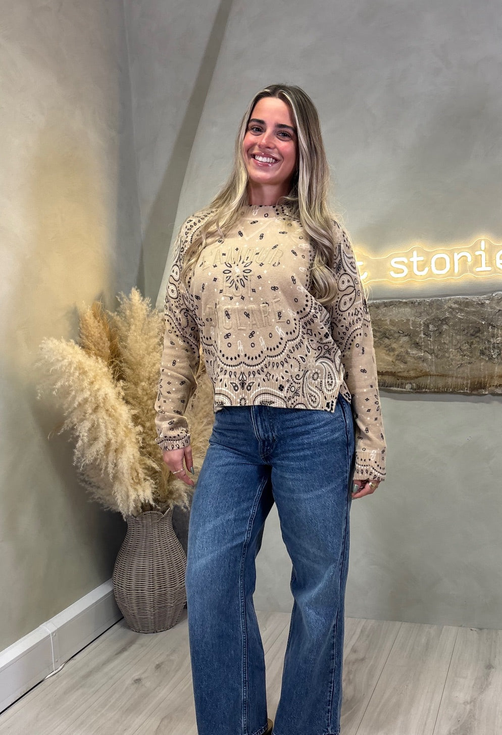 Ma Petit Capsule Route 66 Sweater Camel