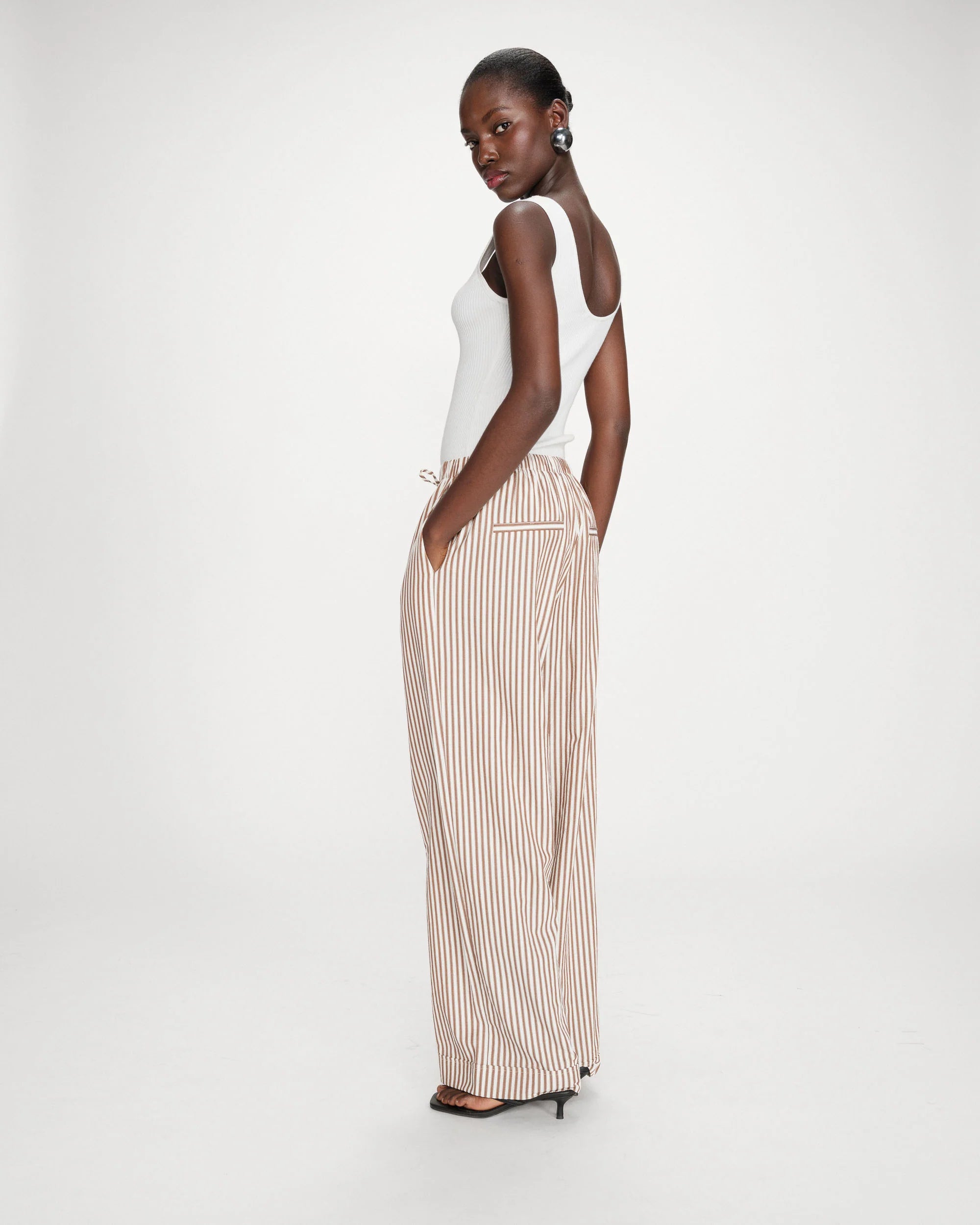 Grace & Mila Volute Seersucker Trouser Mocha Stripe