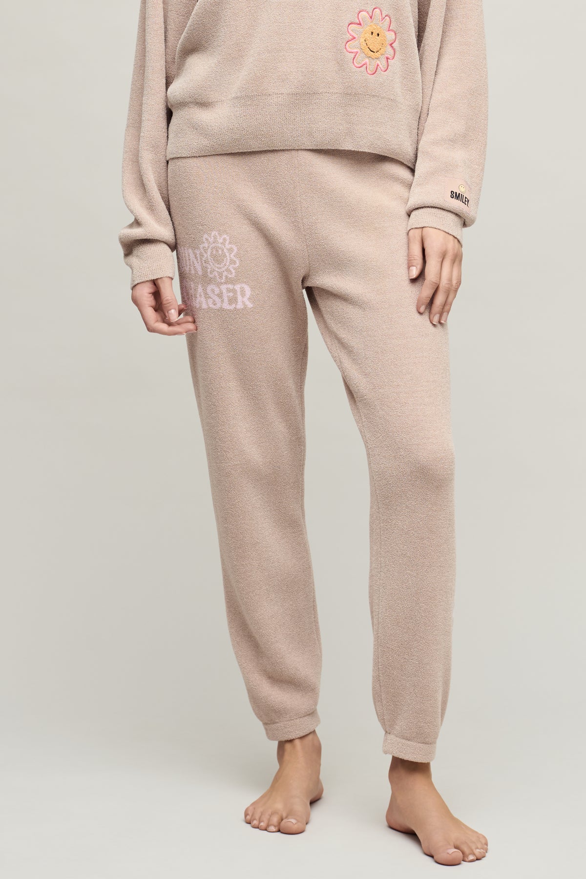 Barefoot Dreams Cotton Smiley World Sun Chaser Joggers