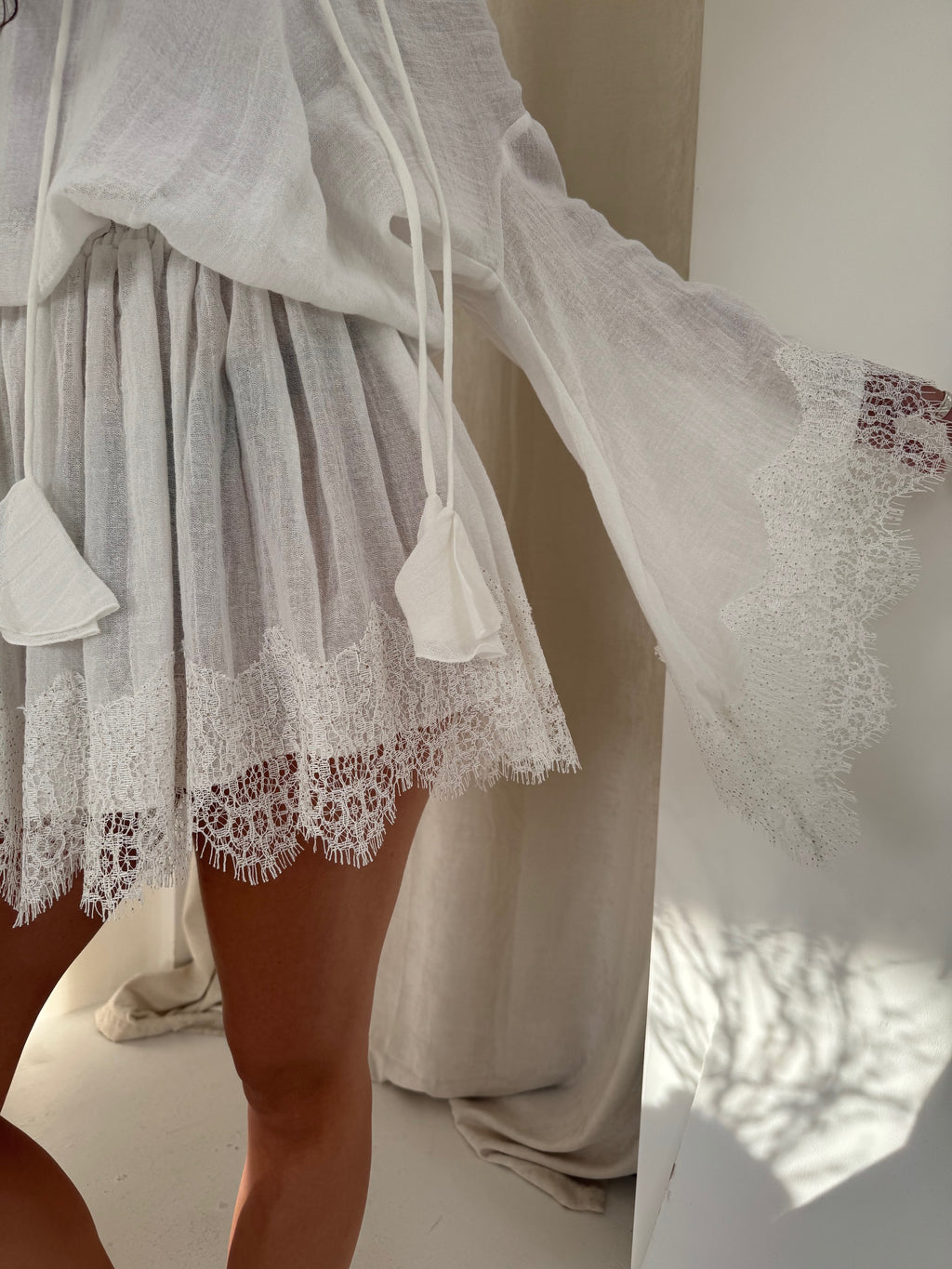 Les Neo Bourgeoises Palomina Dress White
