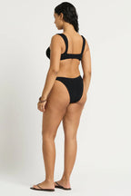Bond Eye Ring Scene Brief Black