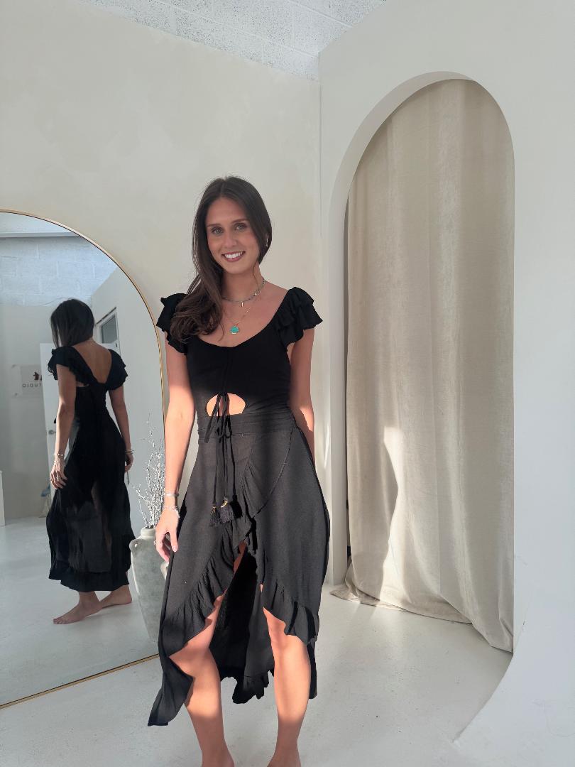 Pampita Island Saree dress Black