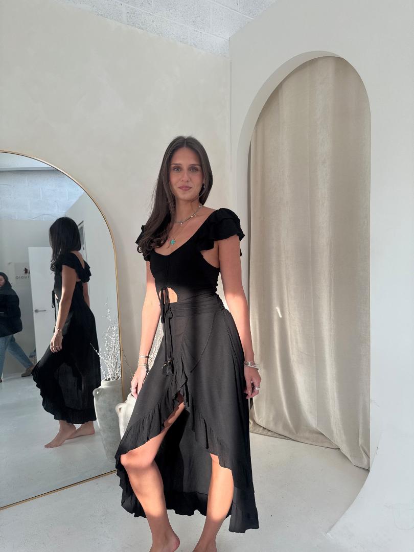Pampita Island Saree dress Black